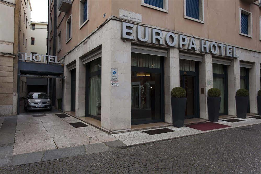 ホテル ヨーロッパ ヴェローナ エクステリア 写真